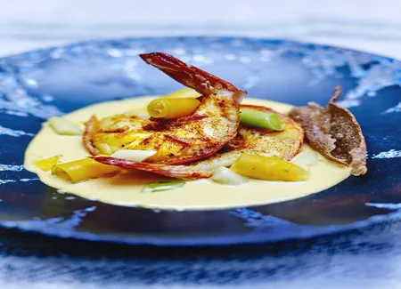 Crevettes xxl au kari gosse, galette bretonne