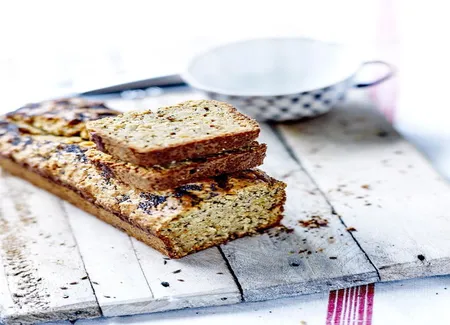 Cake au citron, flocons d'avoine et carotte