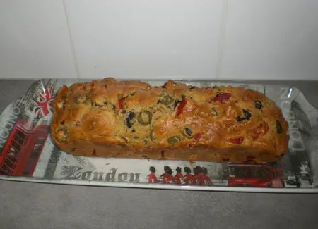 Cake au poivron et olives