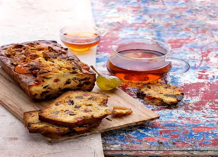 Cake aux fruits confits et au thé earl grey