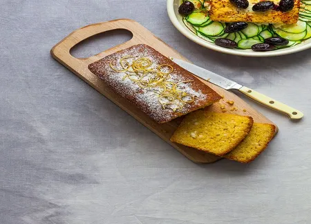 Cake citron, feta, polenta