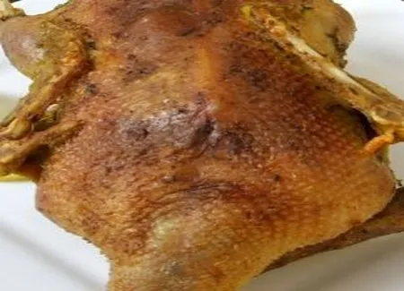 Canard abricoté farci aux pistaches et à la figue
