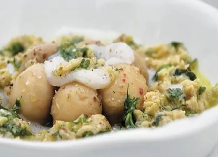 Carpaccio de saint-jacques, gremolata champignons