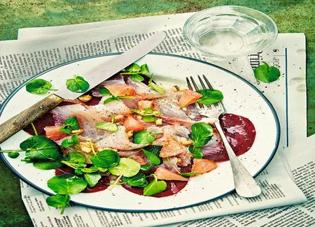 Carpaccio de dorade, betterave, et pamplemousse