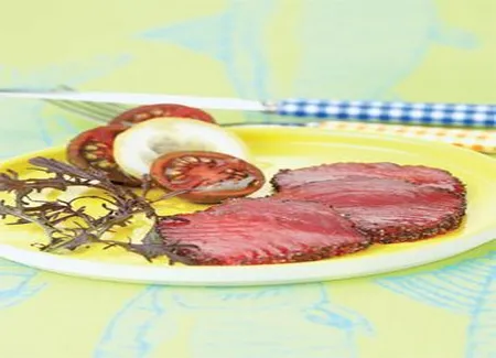 Carpaccio de thon en robe de pavot