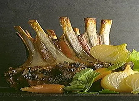 Carré d'agneau au miel et poivre