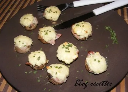 Champignons farcis au boursin et au bacon