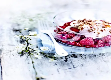 Chantilly framboise et rose des sables pour fruits rouges