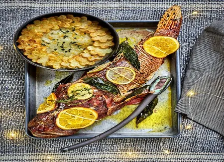 Chapon de mer aux agrumes, pommes de terre champvallon