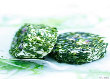Chèvre aux herbes
