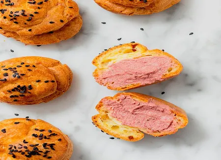 Choux à la betterave et au sésame