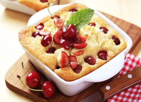 Clafoutis aux cerises à la faisselle