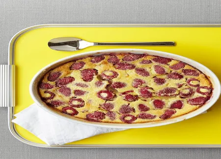 Clafoutis aux framboises du jardin