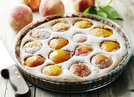 Clafoutis aux pêches