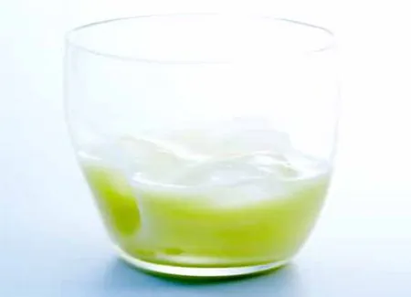 Cocktail pina colada au rhum blanc et lait de coco