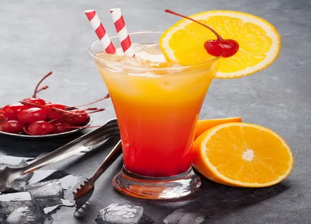 Cocktail tequila sunrise