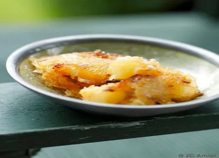 Cocotte d'ananas