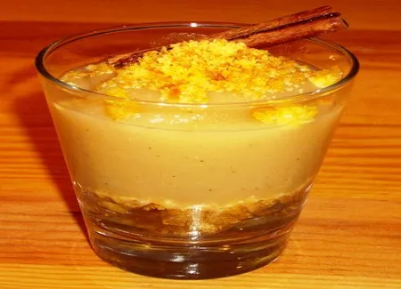 Compote de pommes biscuitée en verrine