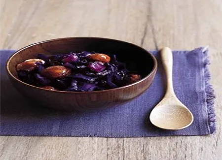 Confit de chou rouge aux châtaignes