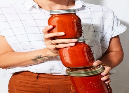 Conserve de sauce tomate