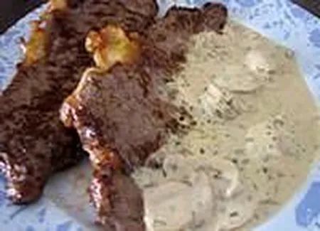 Contrefilet sauce moutarde et champignons