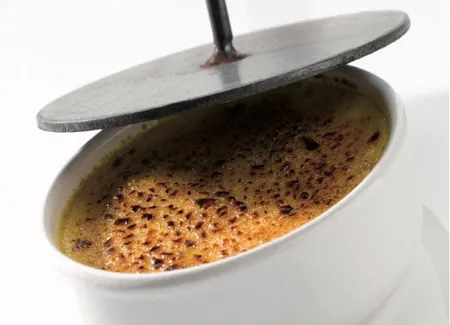 Crème brulée au jasmin