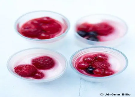Crème d'amande aux fruits rouges