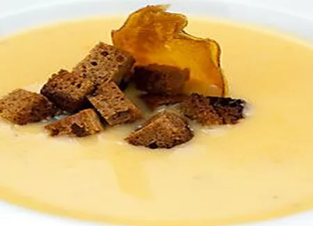 Crème de courge au pain dépice