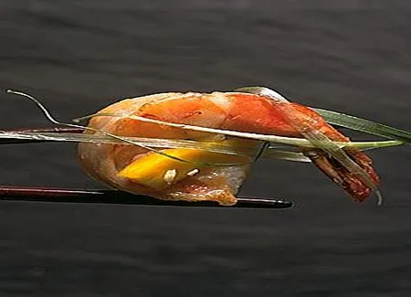 Crevettes à la mangue