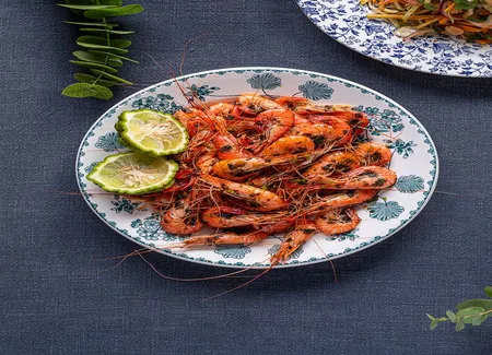Crevettes au beurre d'algues et combawa