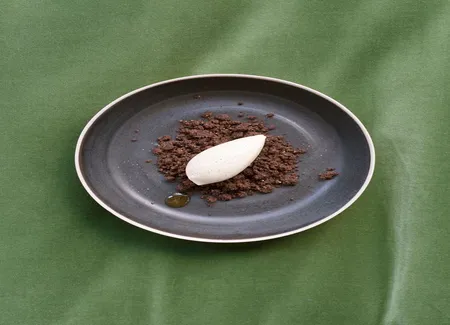 Crumble chocolat, glace antésite