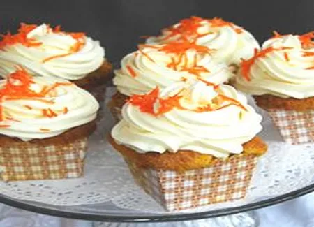 Cupcakes aux carottes, glaçage fromage à la crème