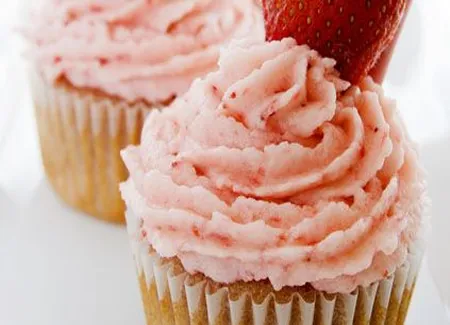 Cupcakes vanille-fraise