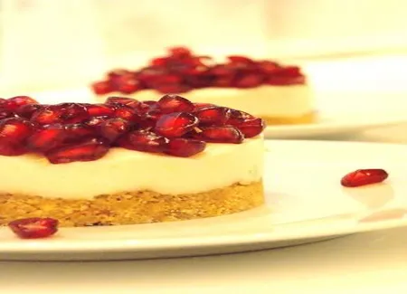 Entremet coco et grenade