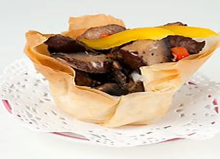 Feuilleté de canard et cèpes