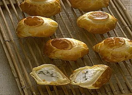 Feuilleté en crottin de chavignol
