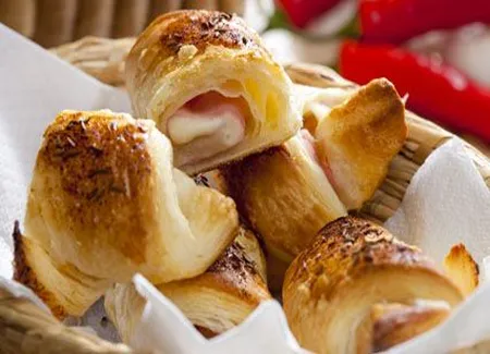 Feuilletés au jambon et à la moutarde