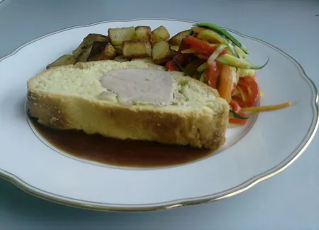 Filet mignon de porc en brioche