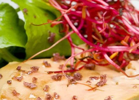 Foie gras aux légumes du potager