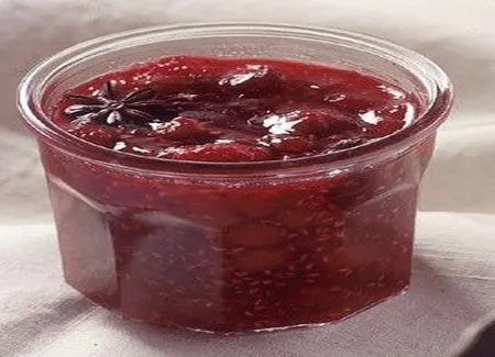 Framboises à l'anis étoilé