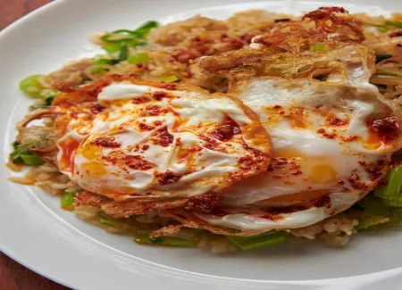 Fried rice aux oeufs