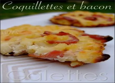 Galettes de coquillettes au bacon