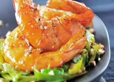 Gambas marinées et flambées au cognac