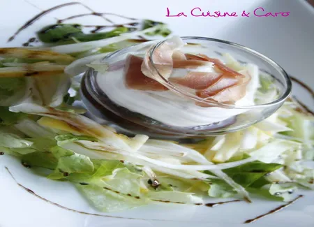 Gaspacho betteraves et mousse de chèvre sur lit de pommes fenouil