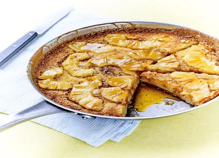 Gâteau à la poêle à l'ananas