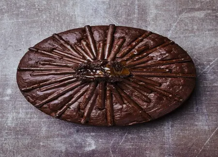 Gâteau au chocolat et mikado