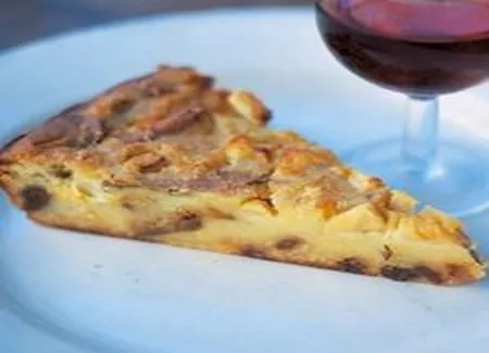 Gâteau aux pommes (bustrengo)