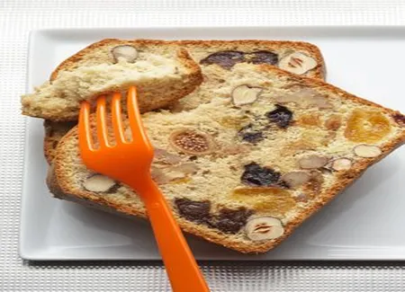 Gâteau ivre aux fruits secs
