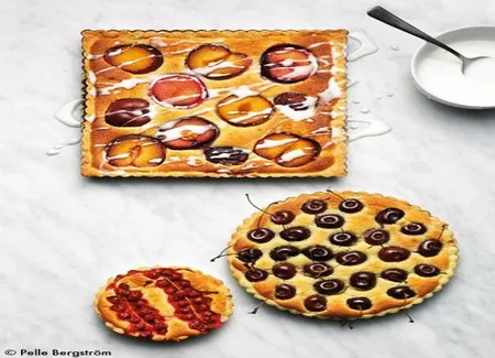 Gâteaux aux amandes, aux fruits et aux baies