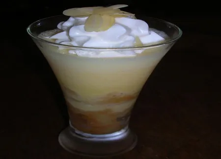 Gélatine d'abricot avec lait concentré